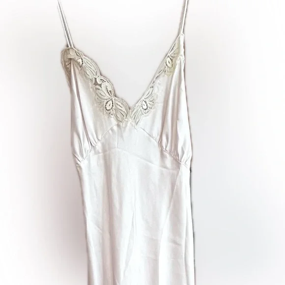 Vintage Christian Dior Lingerie Set - Picture 5 of 15